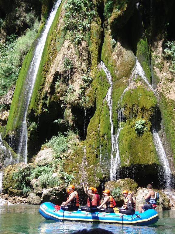 Rafting Center Drina Tara Hotel Bastasi Eksteriør billede